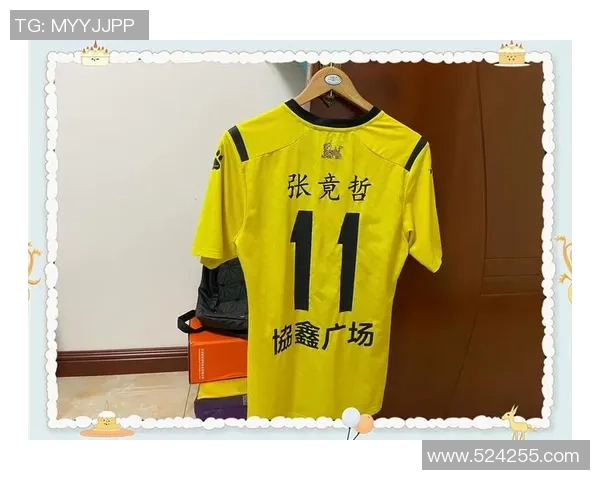 足球白色球衣的魅力与历史探寻以及它在赛场上的独特地位